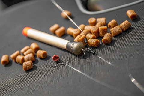 Preston Spławik Precision Pellet Waggler 2g