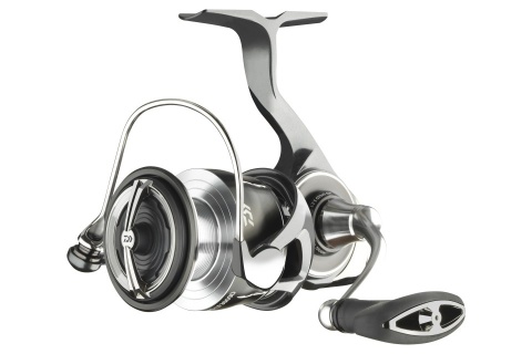 Daiwa Kołowrotek 24 Luvias PC LT 3000