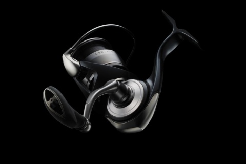 Daiwa Kołowrotek 26 Crossfire LT2000