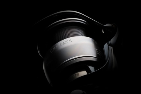 Daiwa Kołowrotek 26 Crossfire LT2000