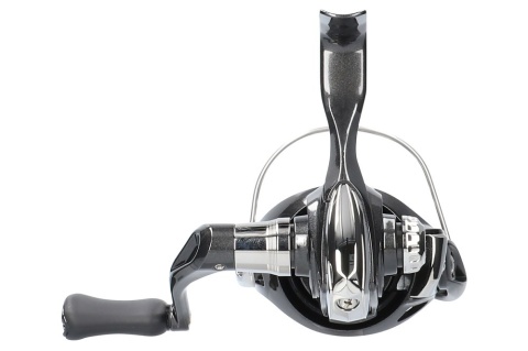 Daiwa Kołowrotek 26 Crossfire LT2000