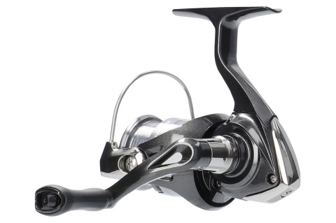 Daiwa Kołowrotek 26 Crossfire LT2000